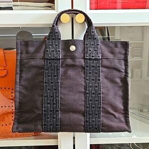 Hermes Herline Tote PM in Excellent Condition